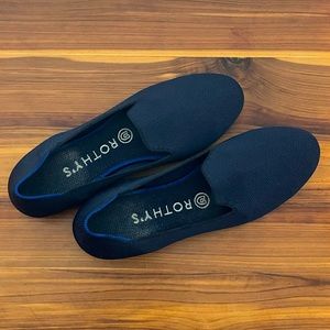 Rothy’s The Loafer in Navy